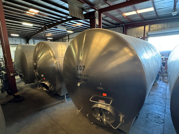 Food grade stainless steel tank